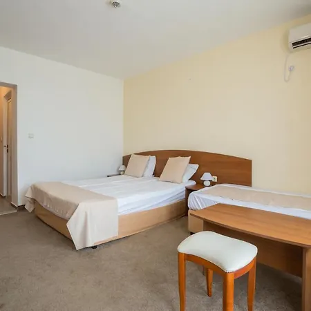 Perla Plaza 3* Приморско