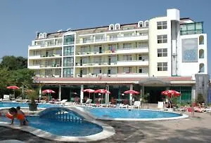Perla Plaza - Hotel
