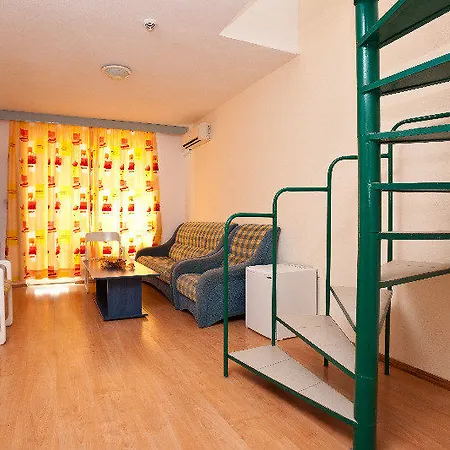 Perla Plaza -
