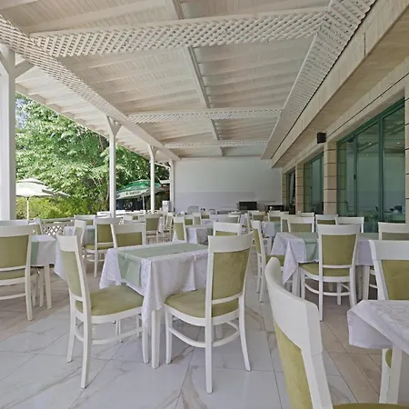 Perla Plaza 普里莫尔斯科