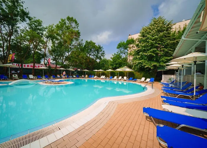 Perla Plaza Ξενοδοχείο 3*