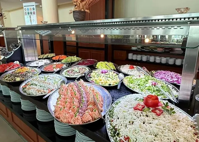 Perla Plaza Hotel Hotel 3*