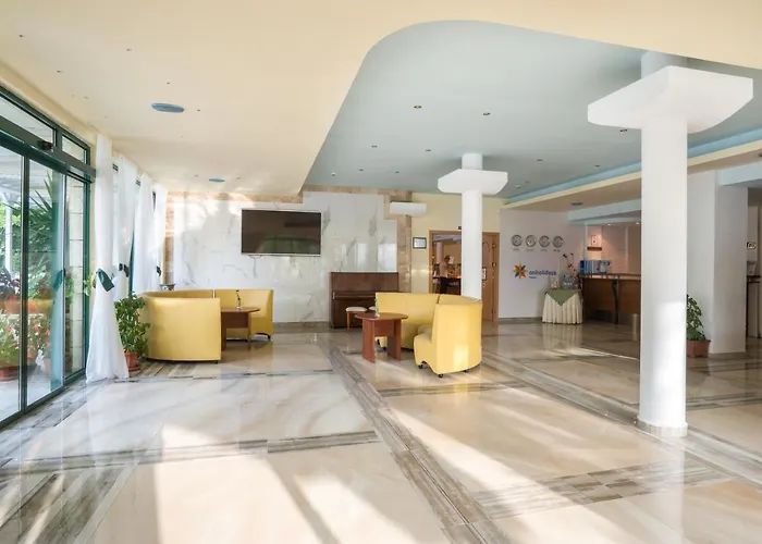 Hotel Perla Plaza Hotel